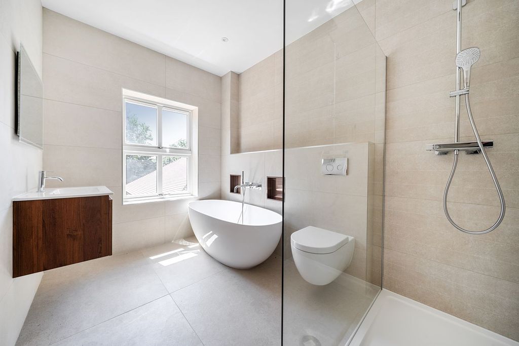 Additional image 13 of 5 bed detached house for saleBrook Lane, Flitton MK45
