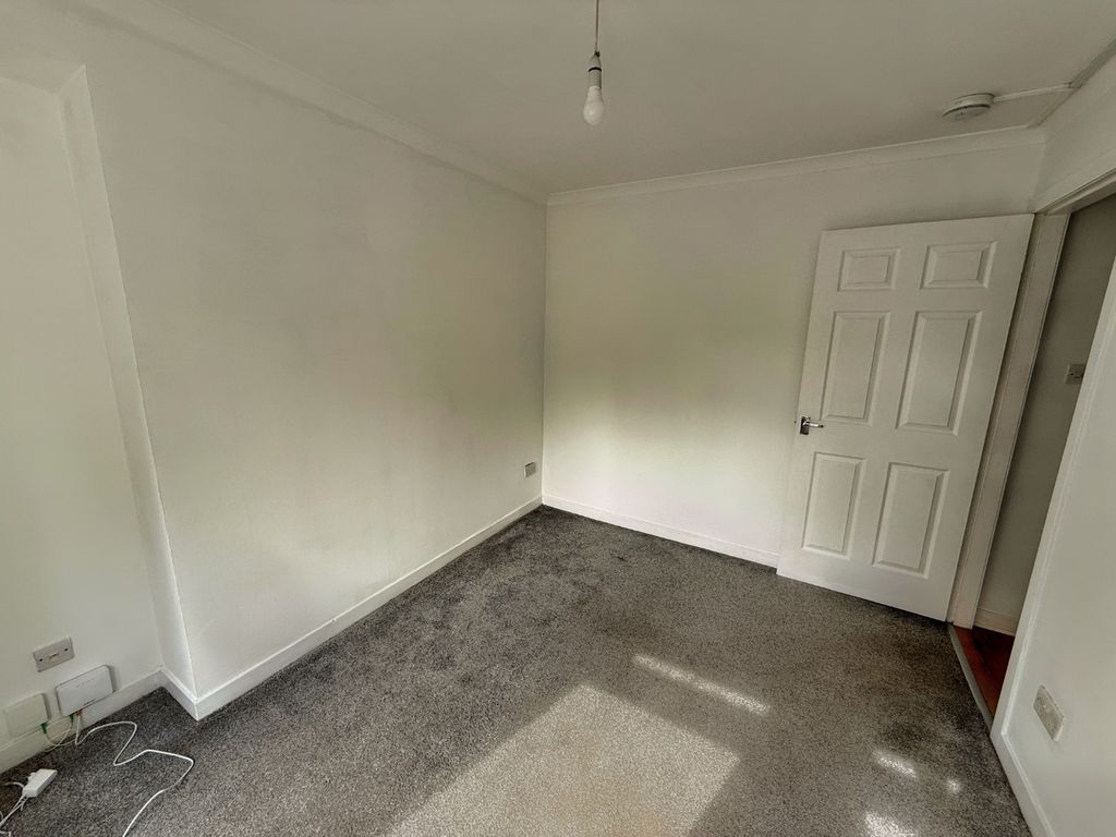 Property photo 3 of 7 Photo 3
