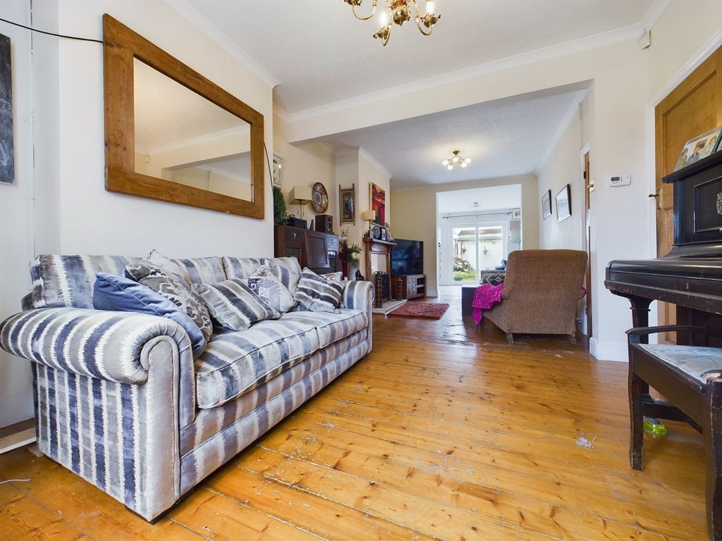 Property photo 2 of 18 Reception Room