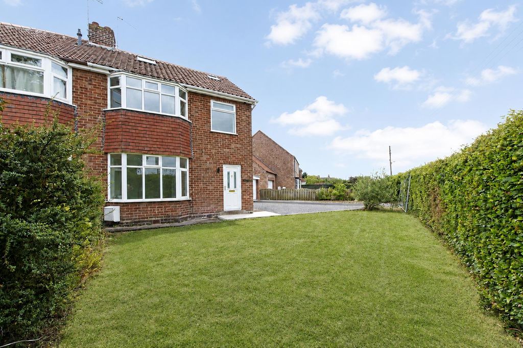 Property photo 1 of 17 Cornerways.Png