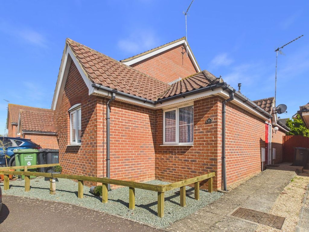 Property photo 1 of 12