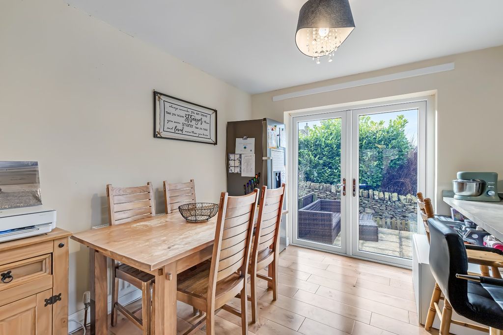 Property photo 3 of 23 Picture 3