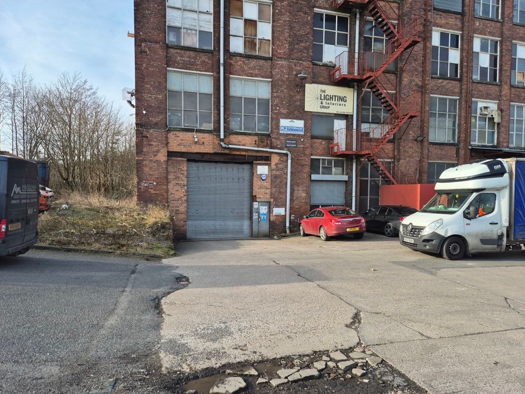 Property photo 2 of 7 Photo 2