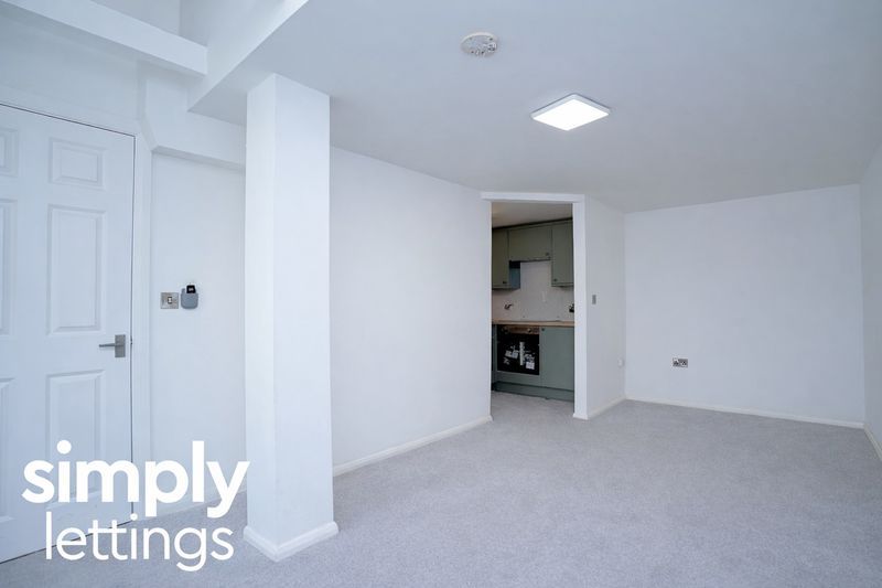 Property photo 3 of 7 Photo 3