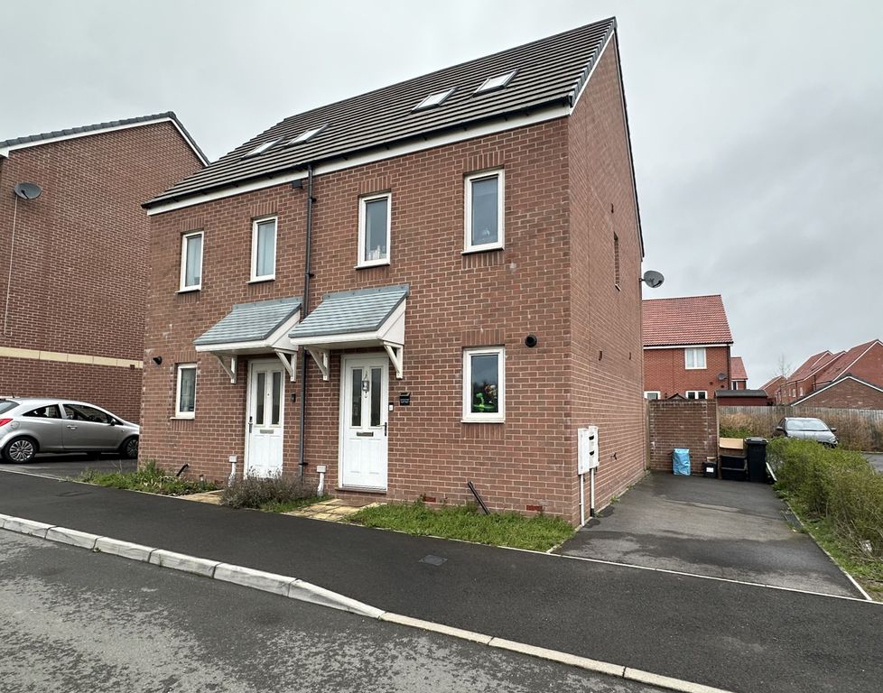 Property photo 1 of 13 Img_4476