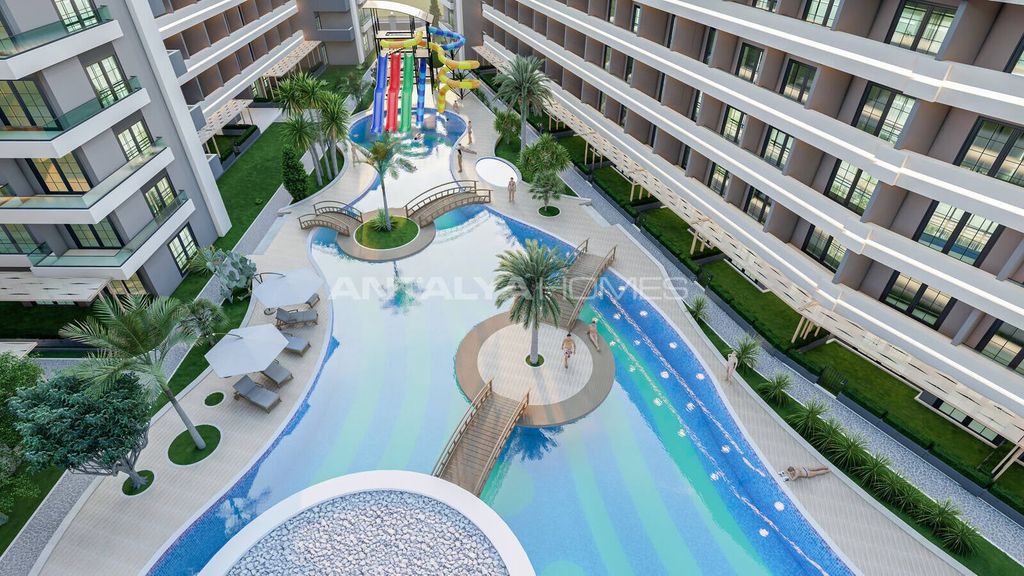 Property photo 1 of 42