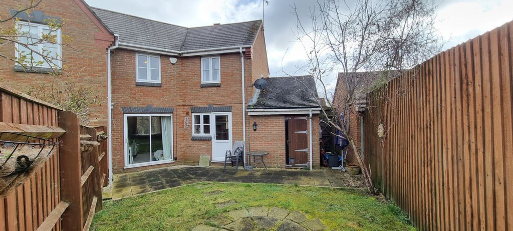 Property photo 2 of 21