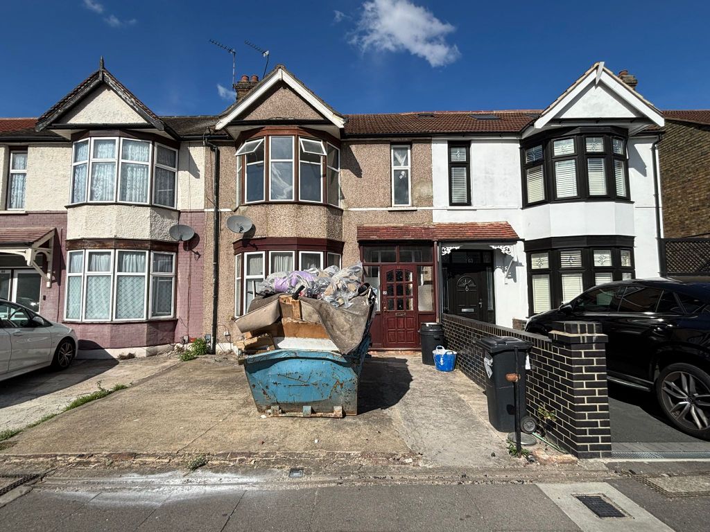 Property photo 1 of 11