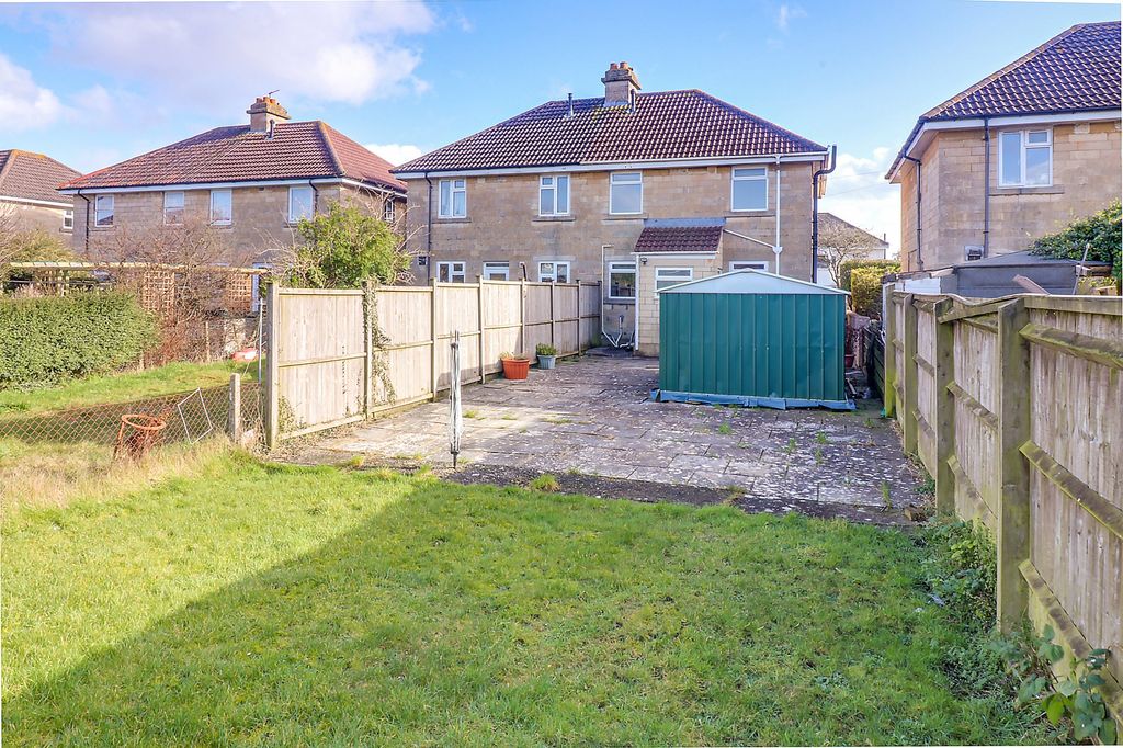 Property photo 2 of 14