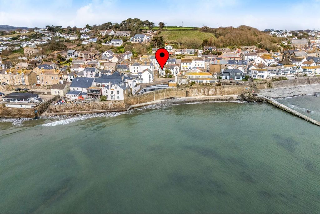 Property photo 2 of 24 Fabulous Coastal Location!