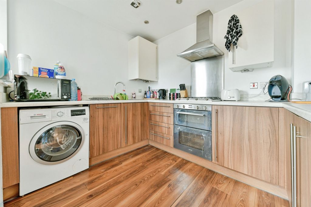 Property photo 3 of 17