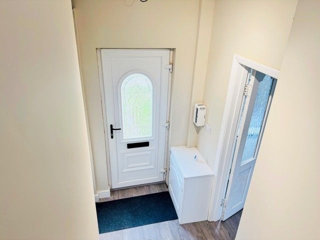 Property photo 2 of 23 Image