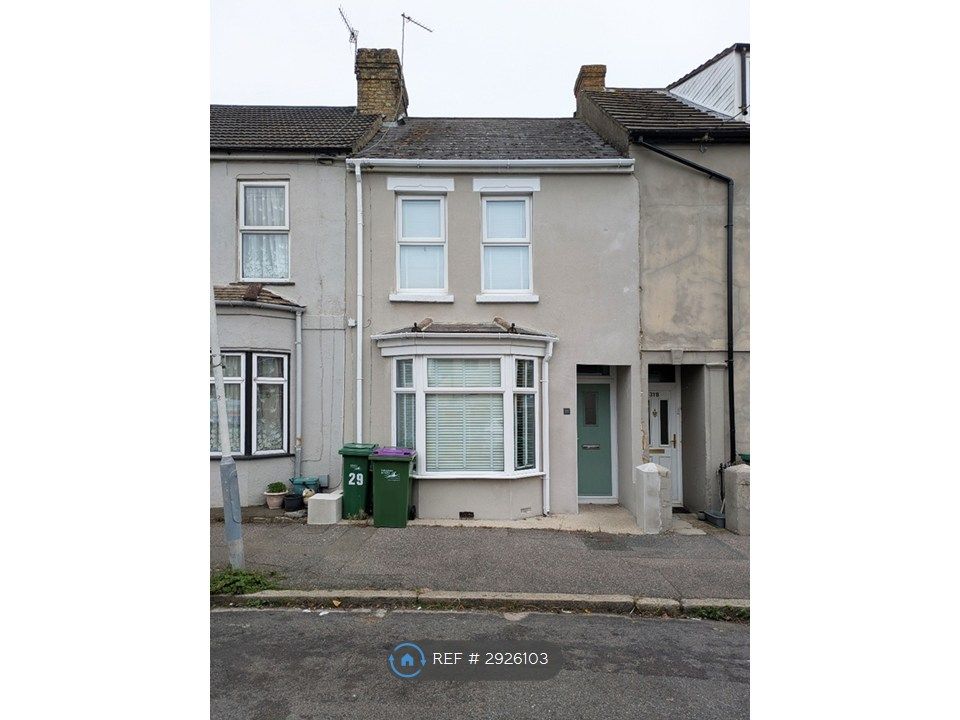 Property photo 2 of 9