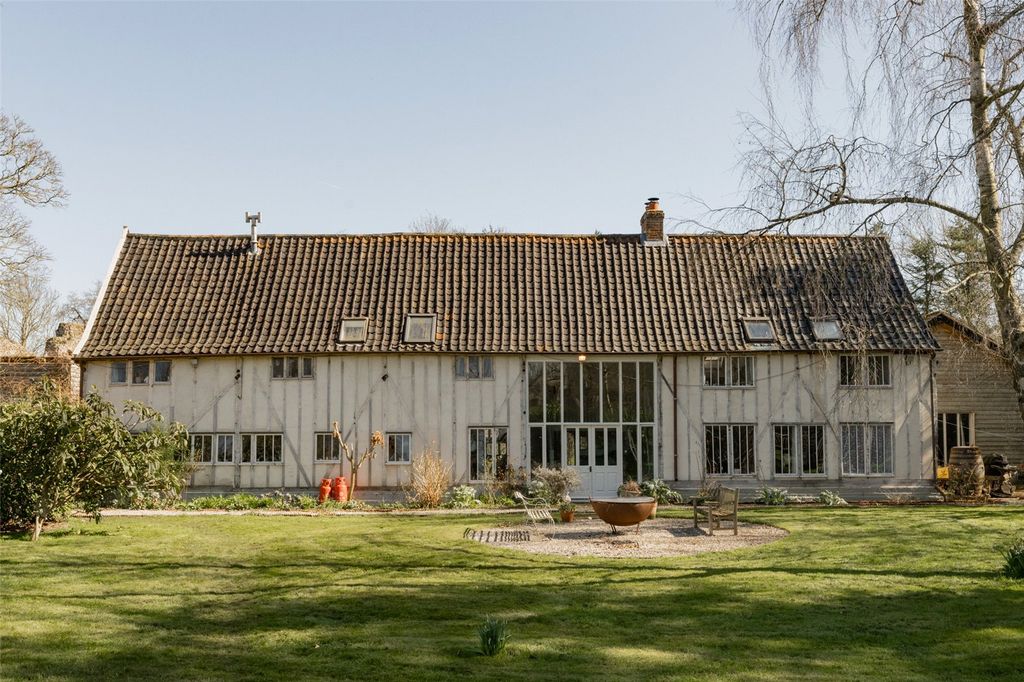 Property photo 3 of 35 Mettingham Castle