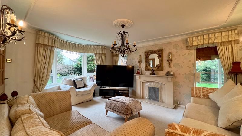 Property photo 2 of 34 Photo 9