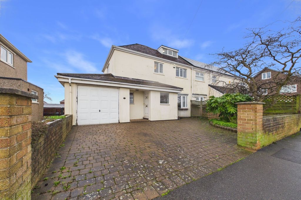 Property photo 1 of 26 Front External