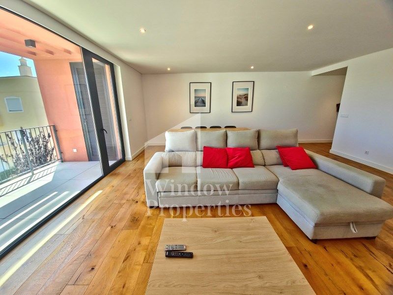 Property photo 1 of 45