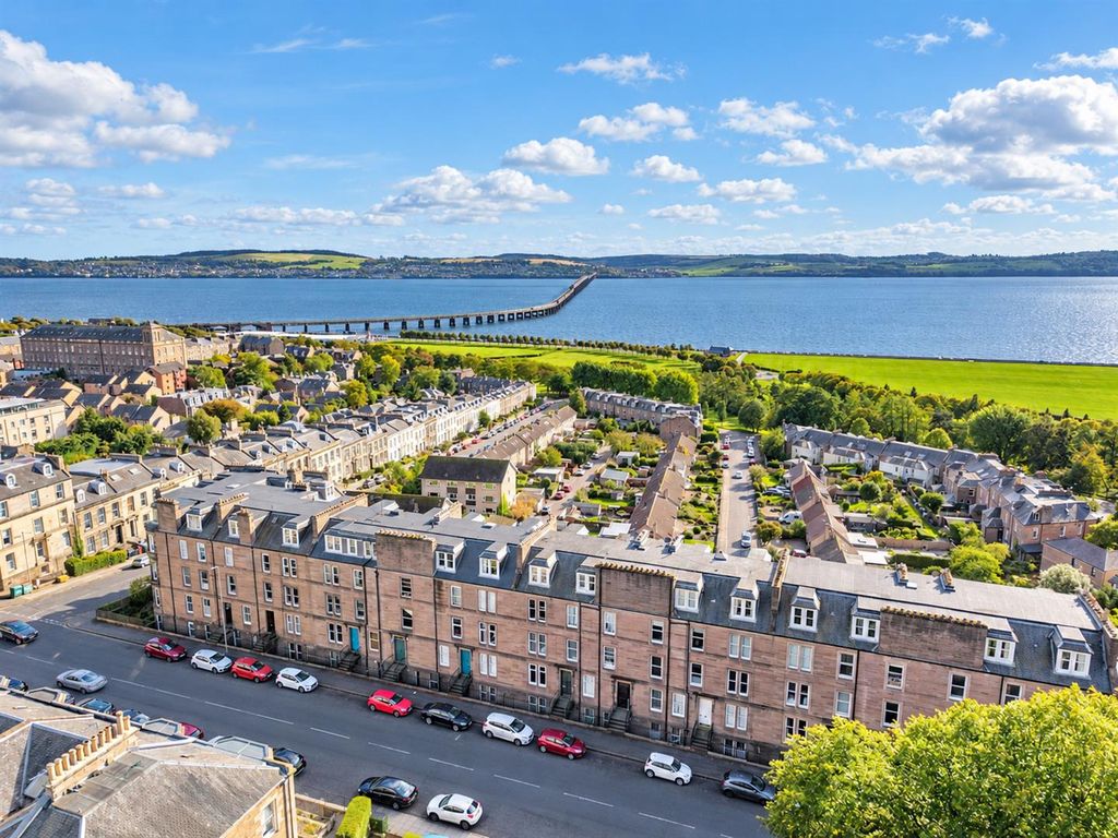 Property photo 2 of 28 3-2 378 Perth Road Dundee-2.Jpg