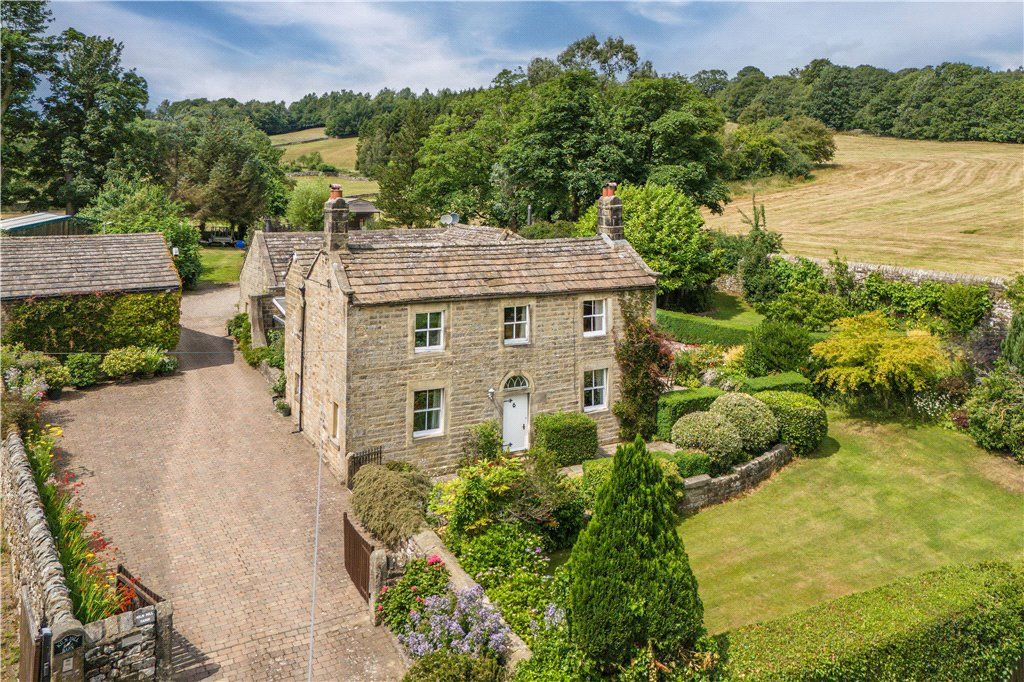 Property photo 1 of 35 Kiln Hill Farm