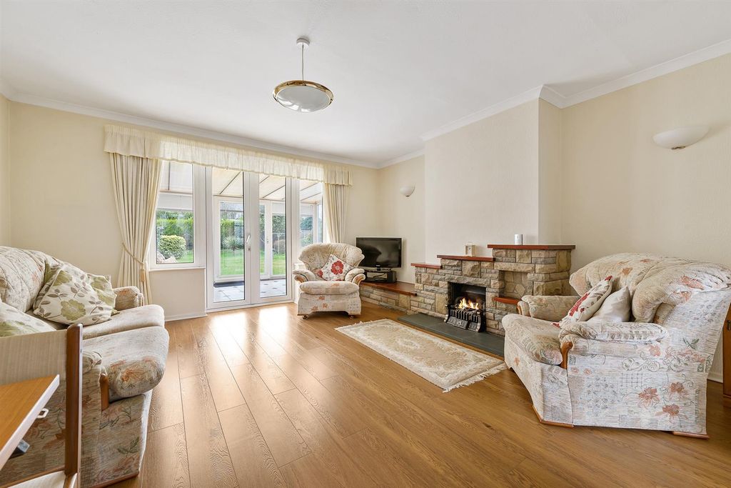 Property photo 2 of 25 Lounge-Diner