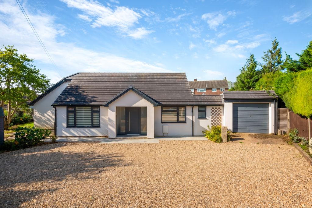Property photo 1 of 25 5228021
