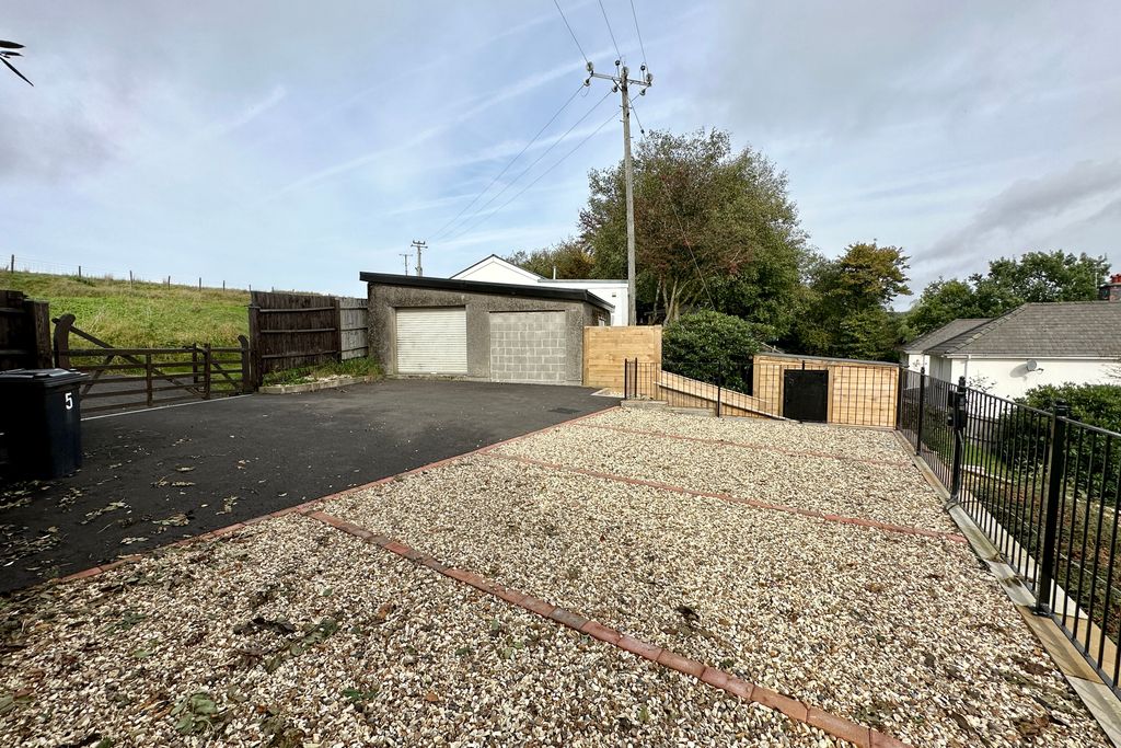 Additional image 10 of 3 bed semi-detached house for saleTaf Fechan Houses, Merthyr Tydfil CF48