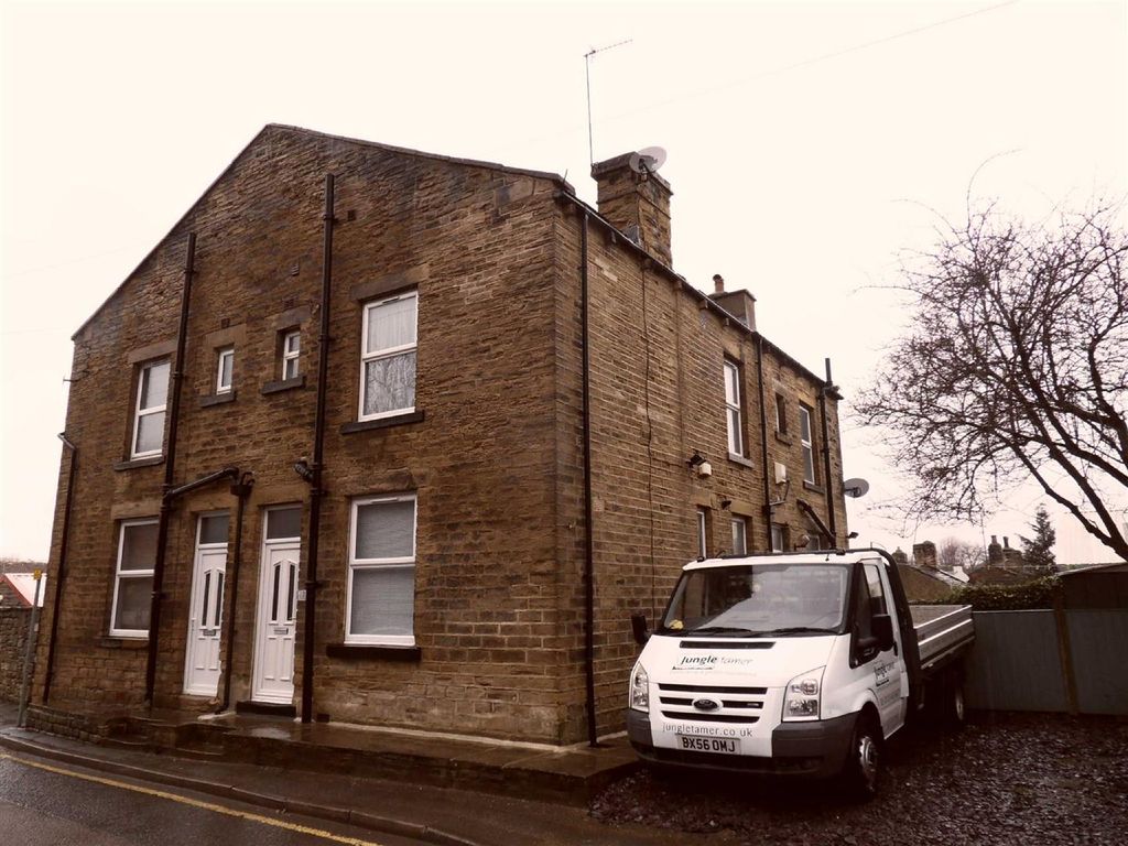 Property photo 1 of 8 Exterior