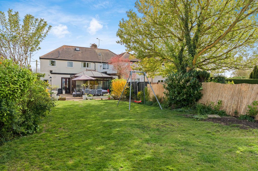 Property photo 3 of 22