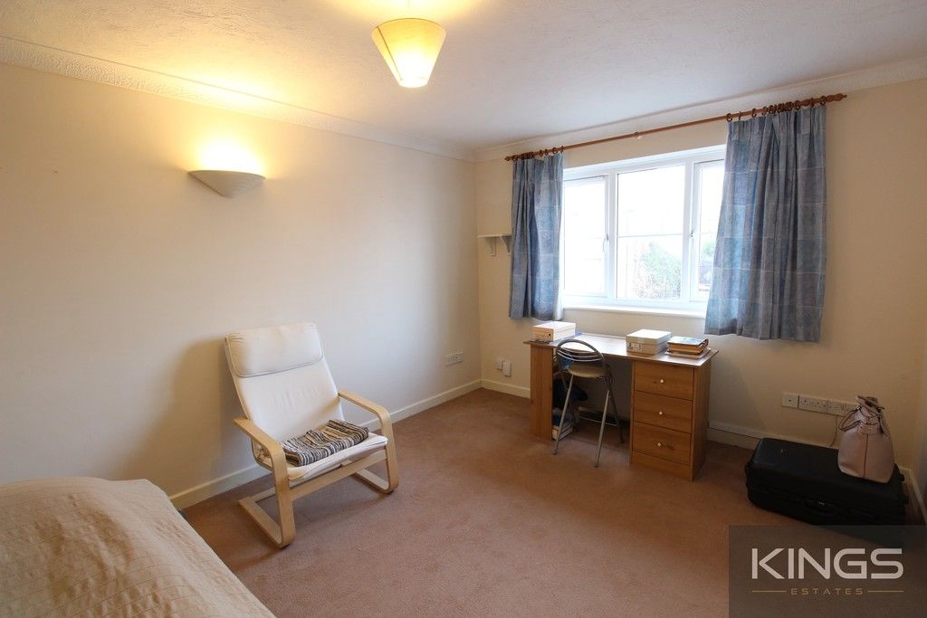 Property photo 2 of 7