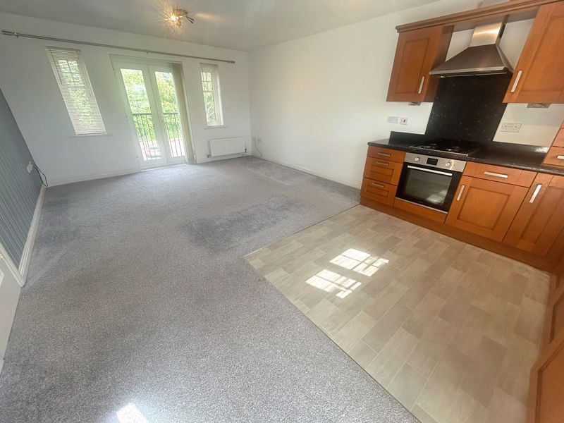 Property photo 2 of 11 Kitchen/ Living Area