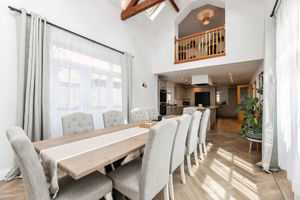 Property photo 2 of 19 Dining Room