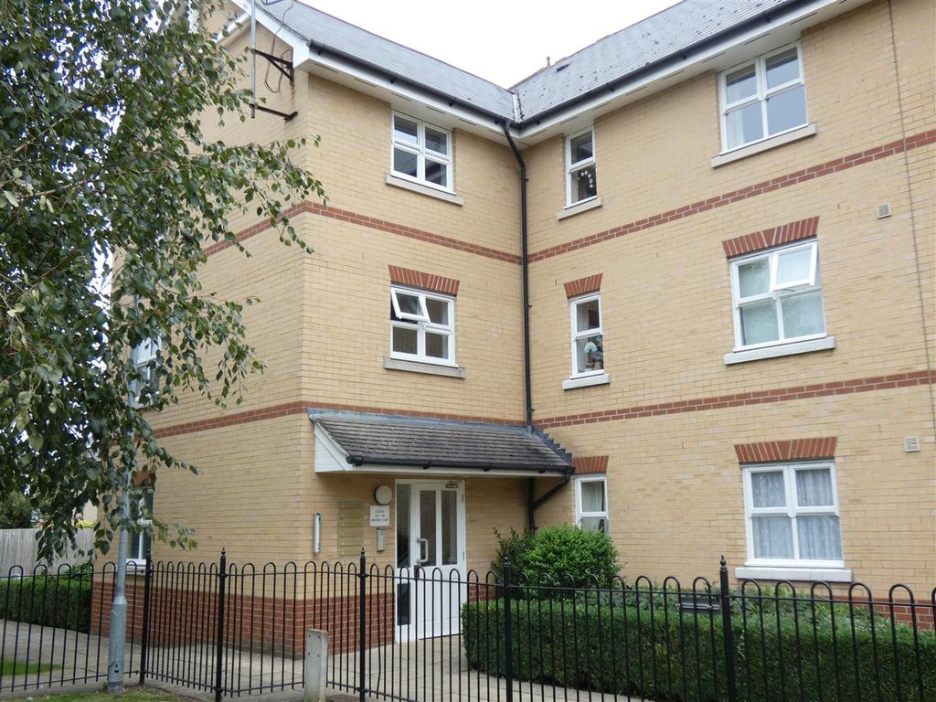 Property photo 1 of 5
