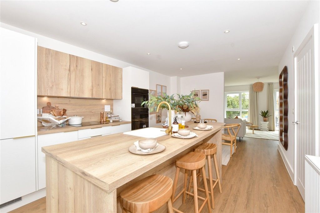 Property photo 2 of 18 Kitchen/ Diner