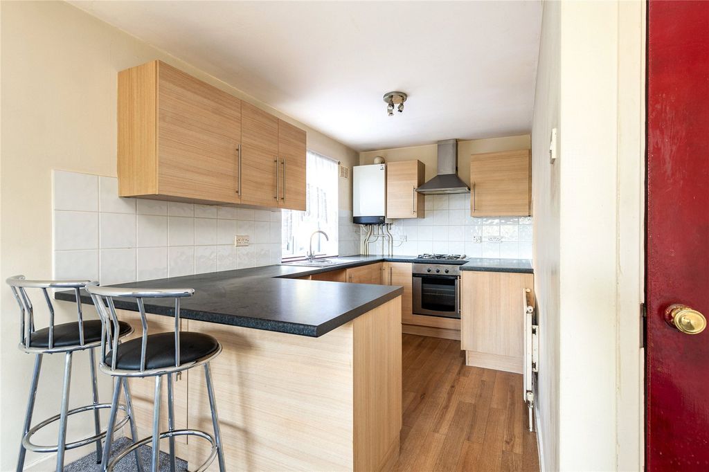 Property photo 2 of 12 Picture No. 06