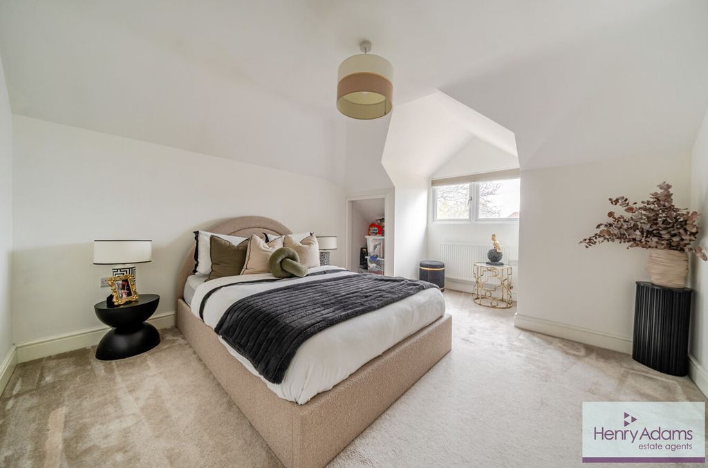 Additional image 26 of 5 bed detached house for saleRamsdean Road, Petersfield GU32