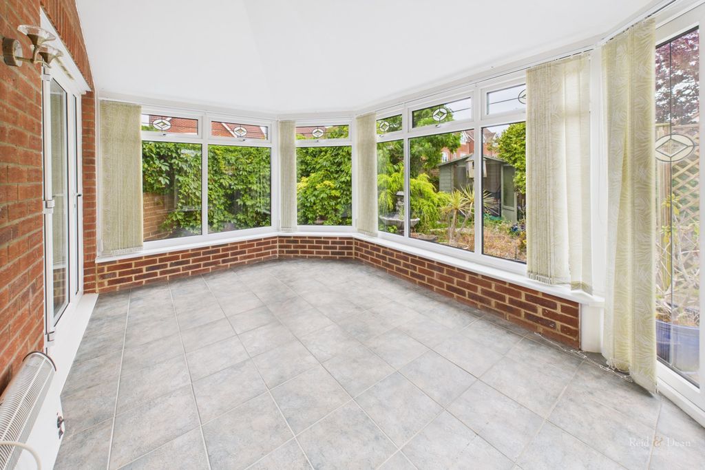 Property photo 3 of 24 1023-Hr-3.Jpg