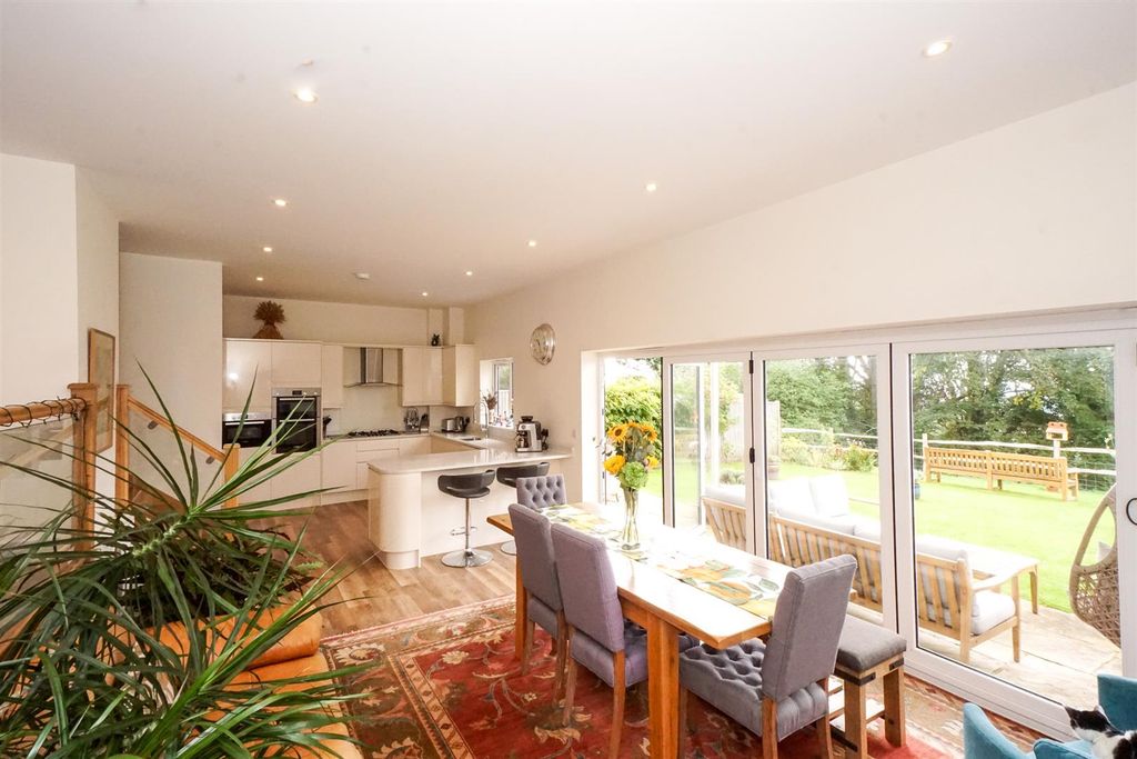 Property photo 2 of 46 Dsc09725_ Alto.Jpg