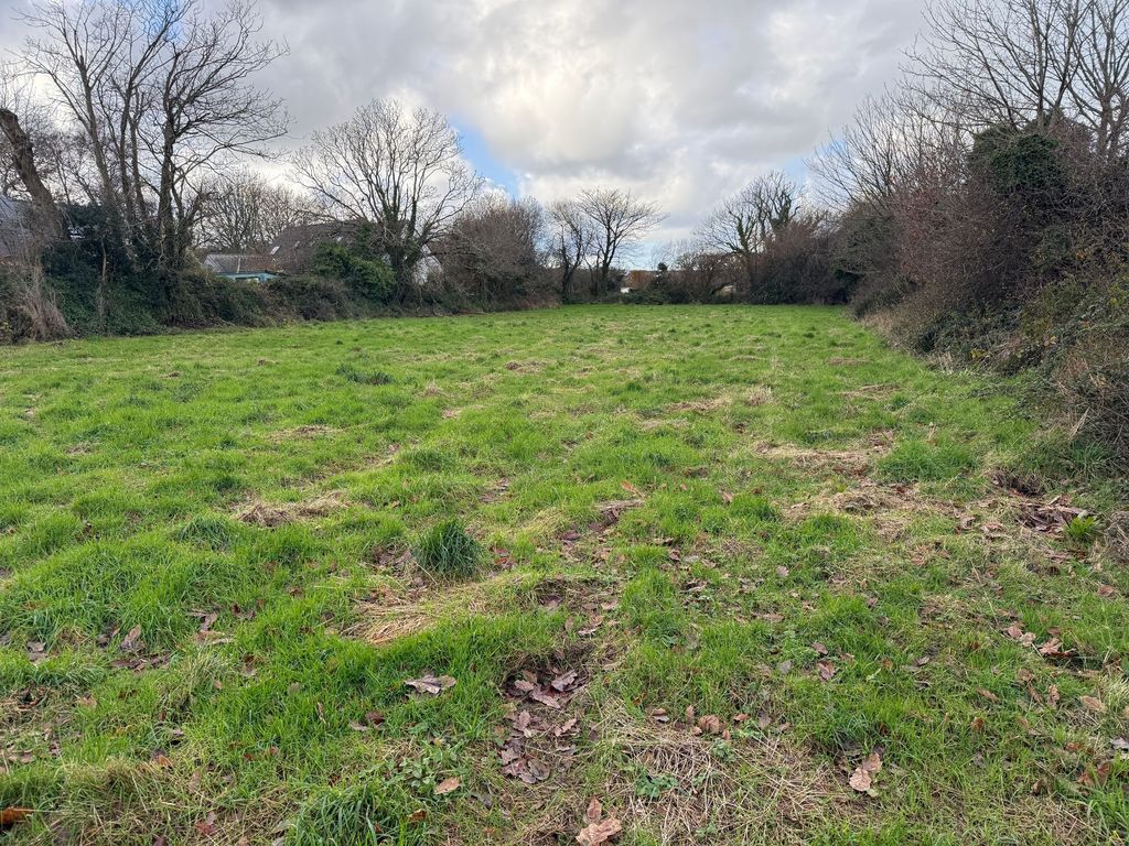Property photo 2 of 14