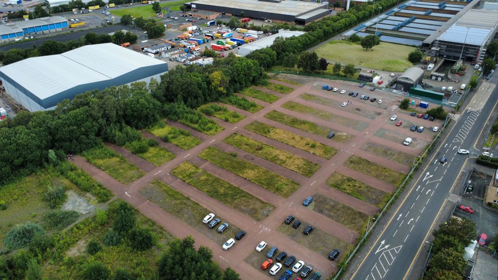 Property photo 2 of 3