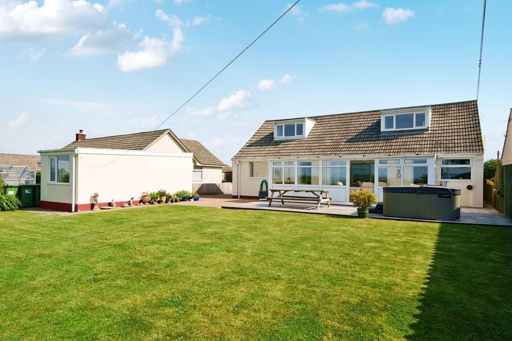 Property photo 2 of 33 1302687-9-683Dcbfa148E6