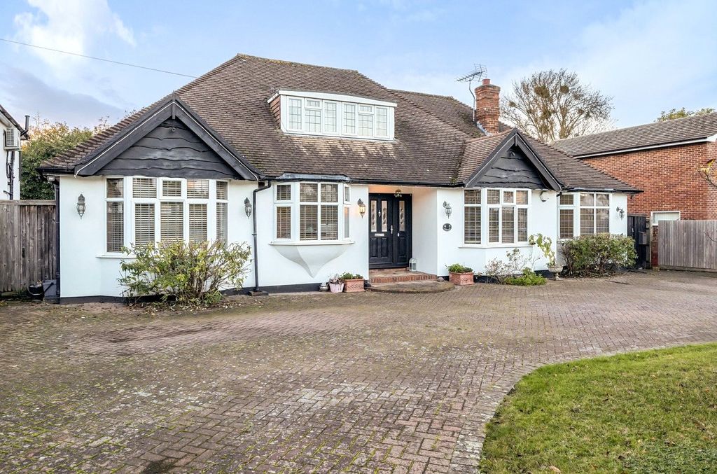 Property photo 2 of 26 Picture No. 29