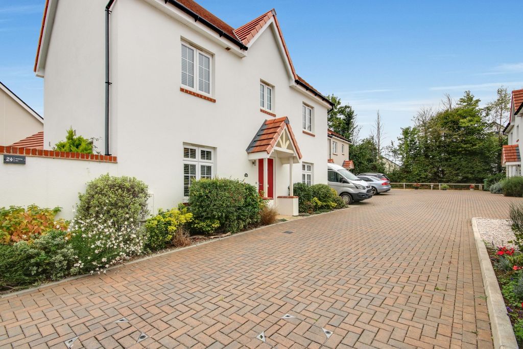 Property photo 1 of 21 Img_5537-Img_5539