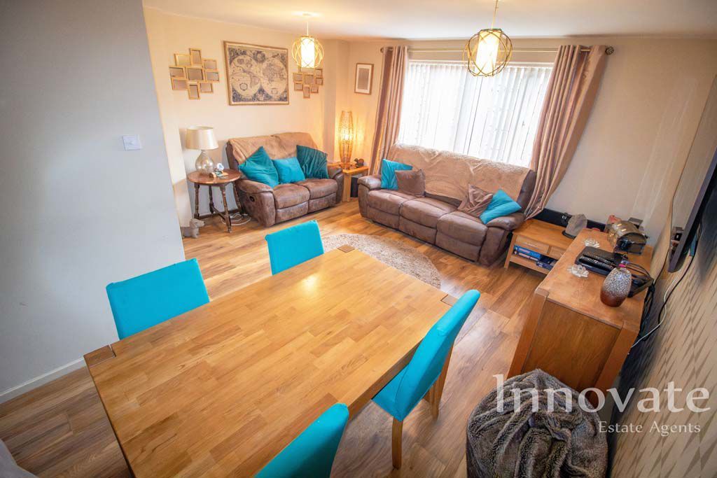 Property photo 3 of 14 Photo 7