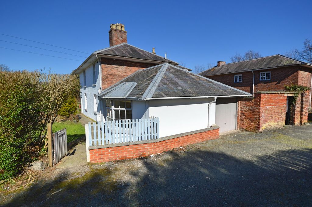 Additional image 17 of 3 bed semi-detached house for saleOld Kerry Road, Newtown, Powys SY16