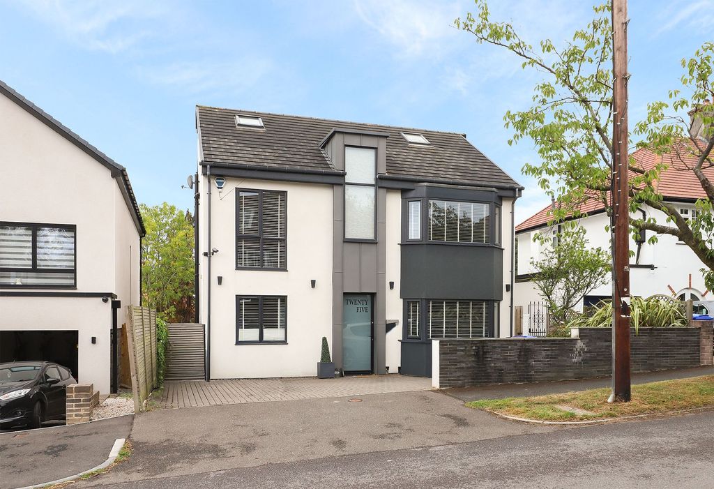 Property photo 1 of 49