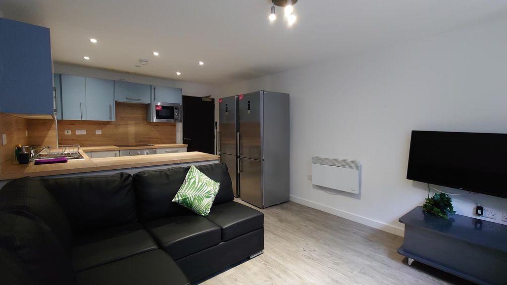 Property photo 3 of 11 Property Photo