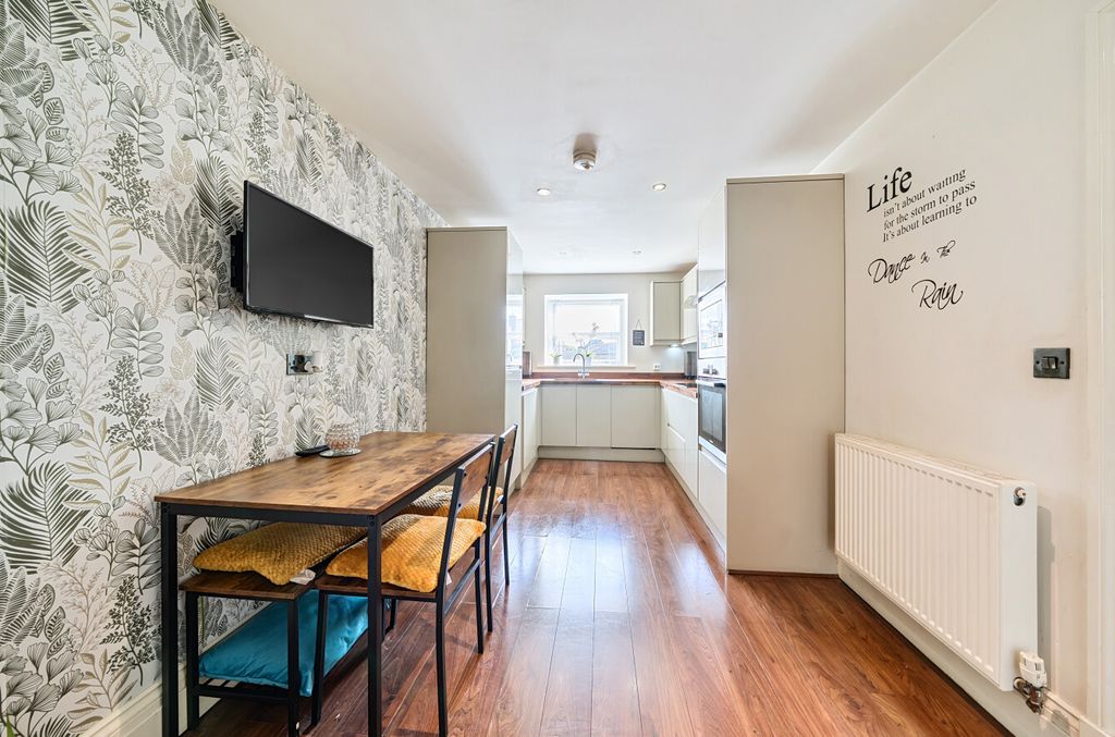 Property photo 3 of 21 1347380-14-68Bab2...