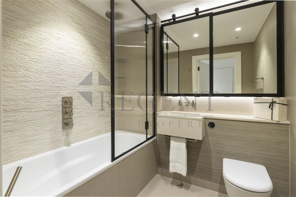 Property photo 3 of 6 Bathroom