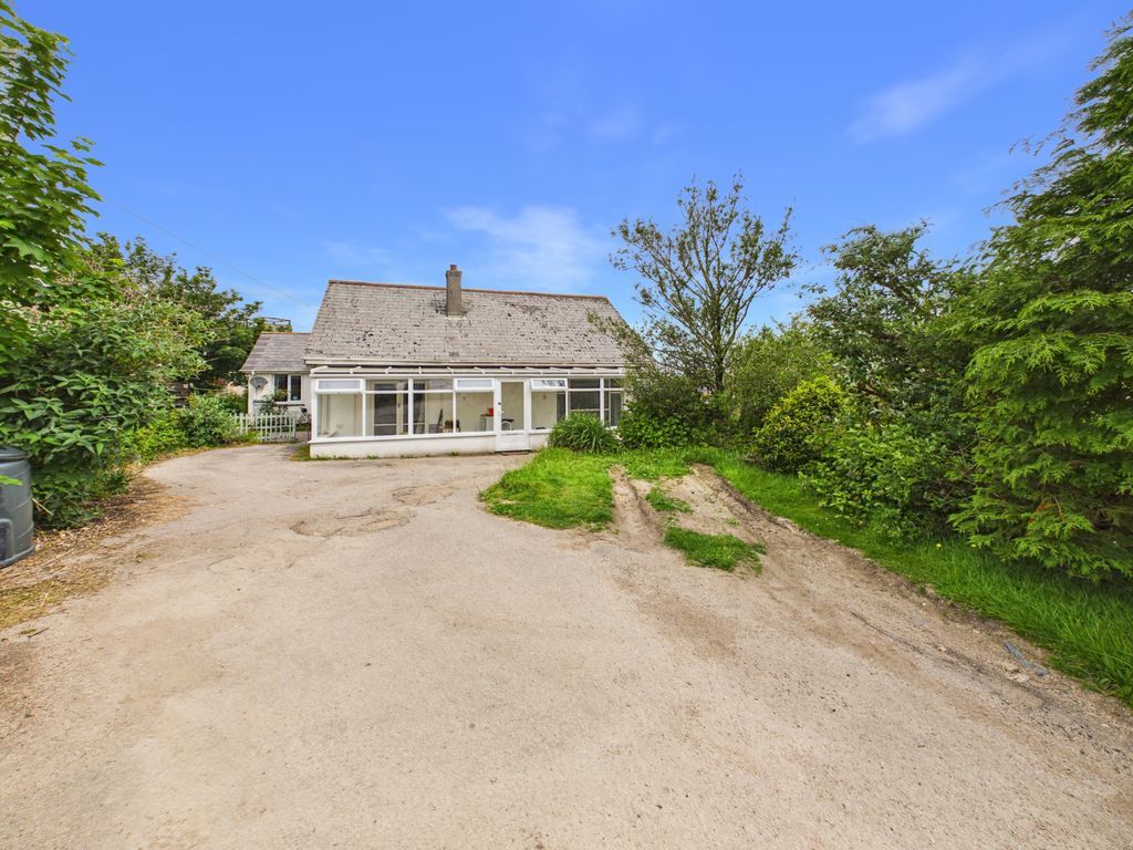 Property photo 1 of 18 Main Elevation