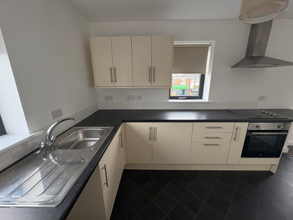 Property photo 3 of 7 3